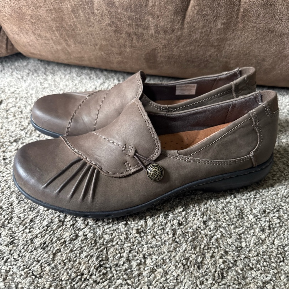 Brand New Women’s Size 8 Rockport Cobb Hill Collection Brown Slip On Shoes